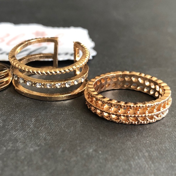 3/$25⚡️boho stackable midi knuckle ring set - Picture 14 of 14